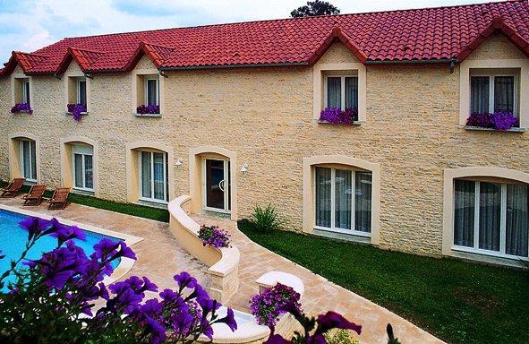 Logis Le Saint Nicolas Bar-sur-Aube Dış mekan fotoğraf